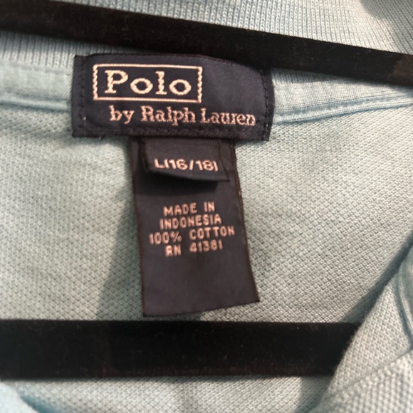 Clean hardly worn - Picture 2 of 2